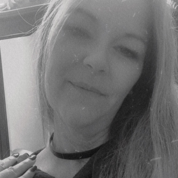 Meet your Posher, Audrie - Picture 1 of 1